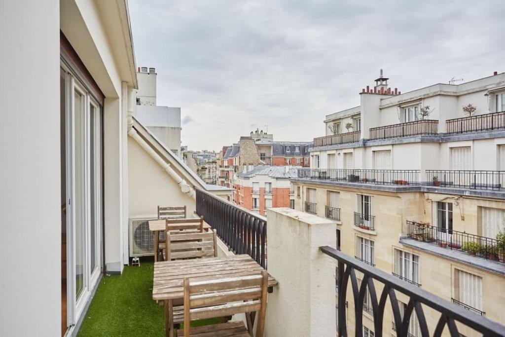 Rent A Room Apartments - Degas Paris Exteriör bild