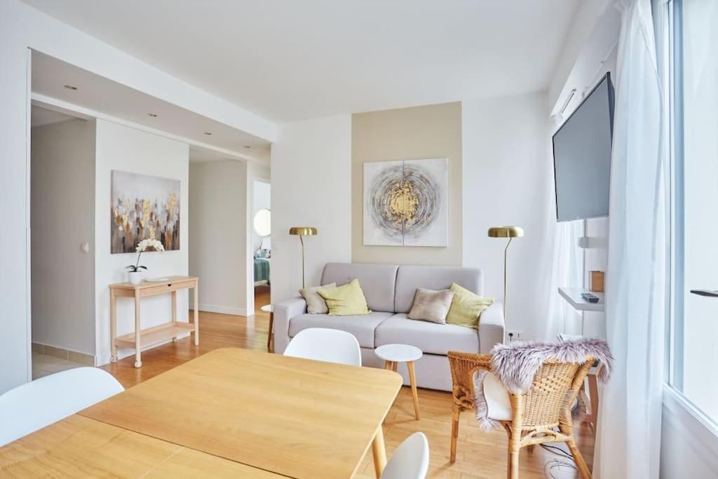 Rent A Room Apartments - Degas Paris Exteriör bild