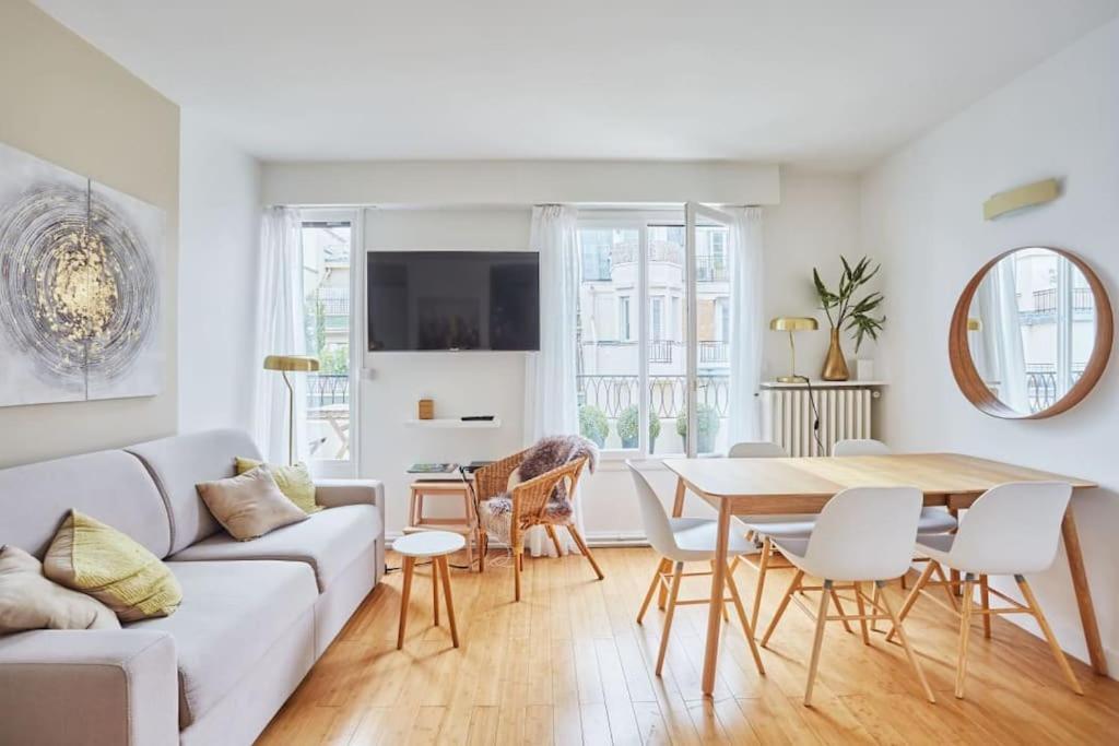 Rent A Room Apartments - Degas Paris Exteriör bild