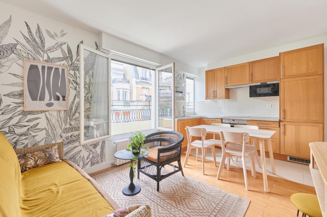 Rent A Room Apartments - Degas Paris Exteriör bild
