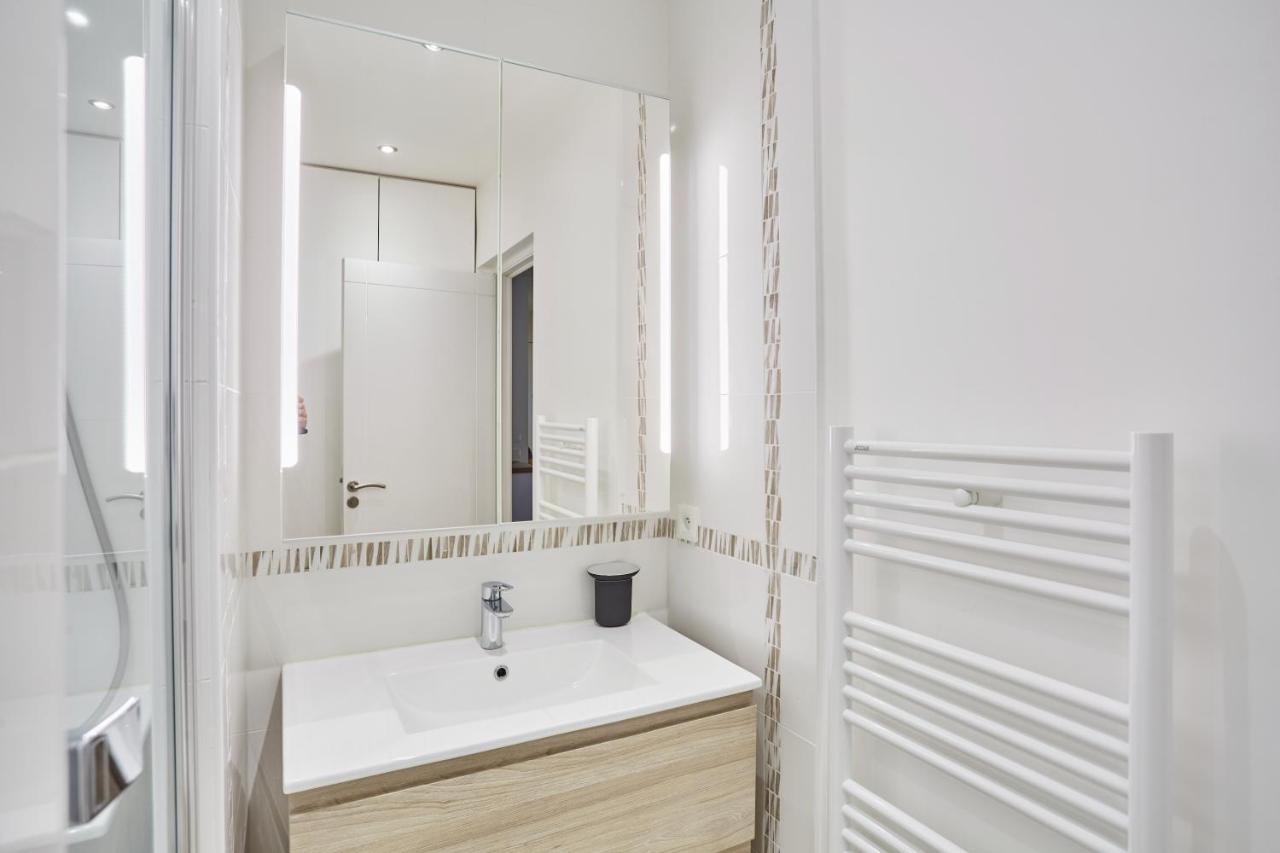 Rent A Room Apartments - Degas Paris Exteriör bild