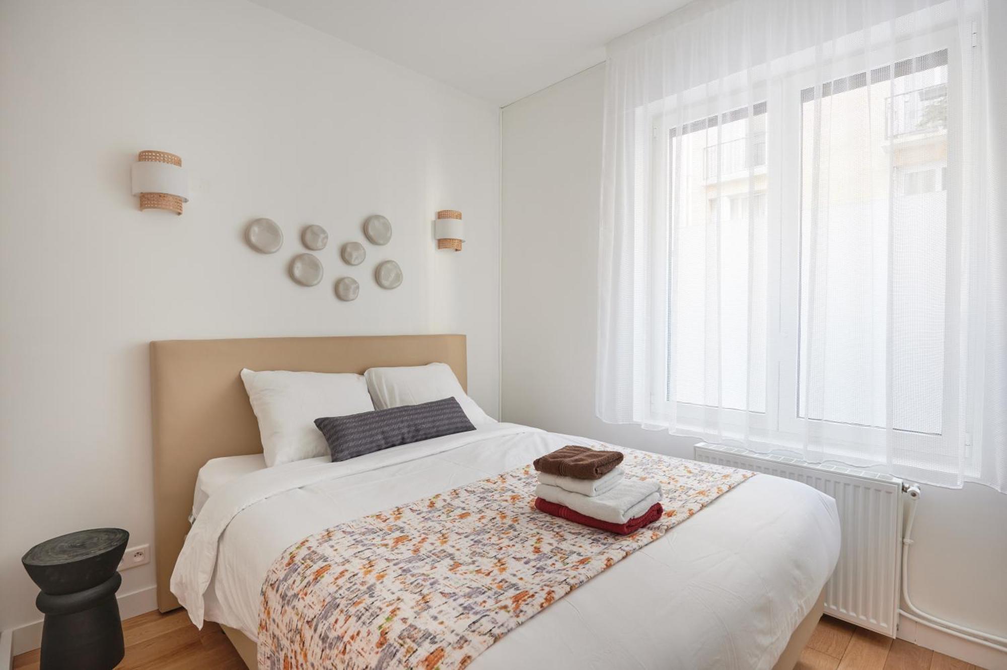 Rent A Room Apartments - Degas Paris Exteriör bild